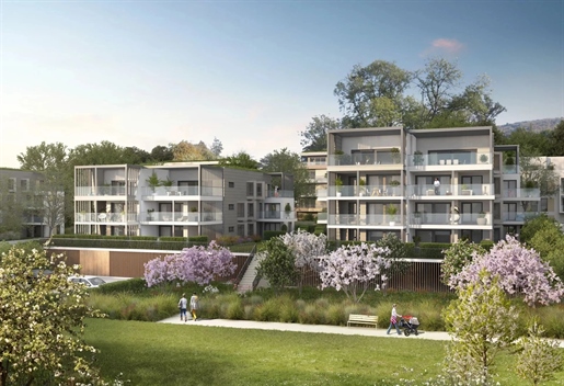 New apartment on the heights of Evian and lake view