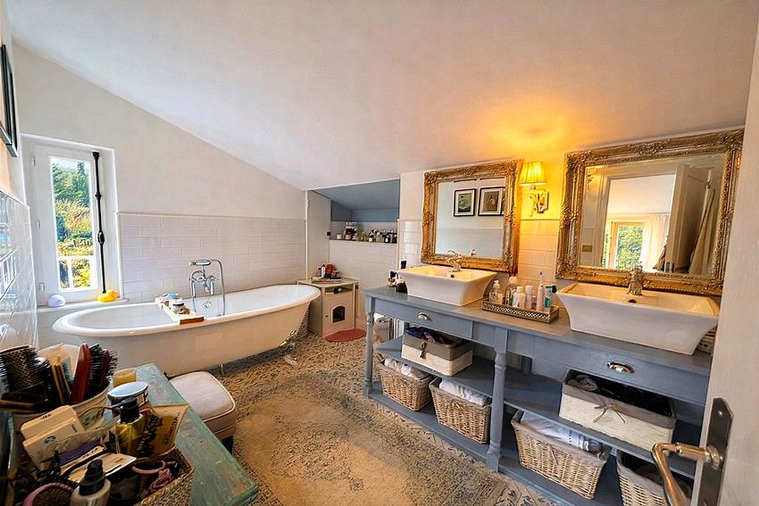 Villa for sale exclusively in Bargemon - 9