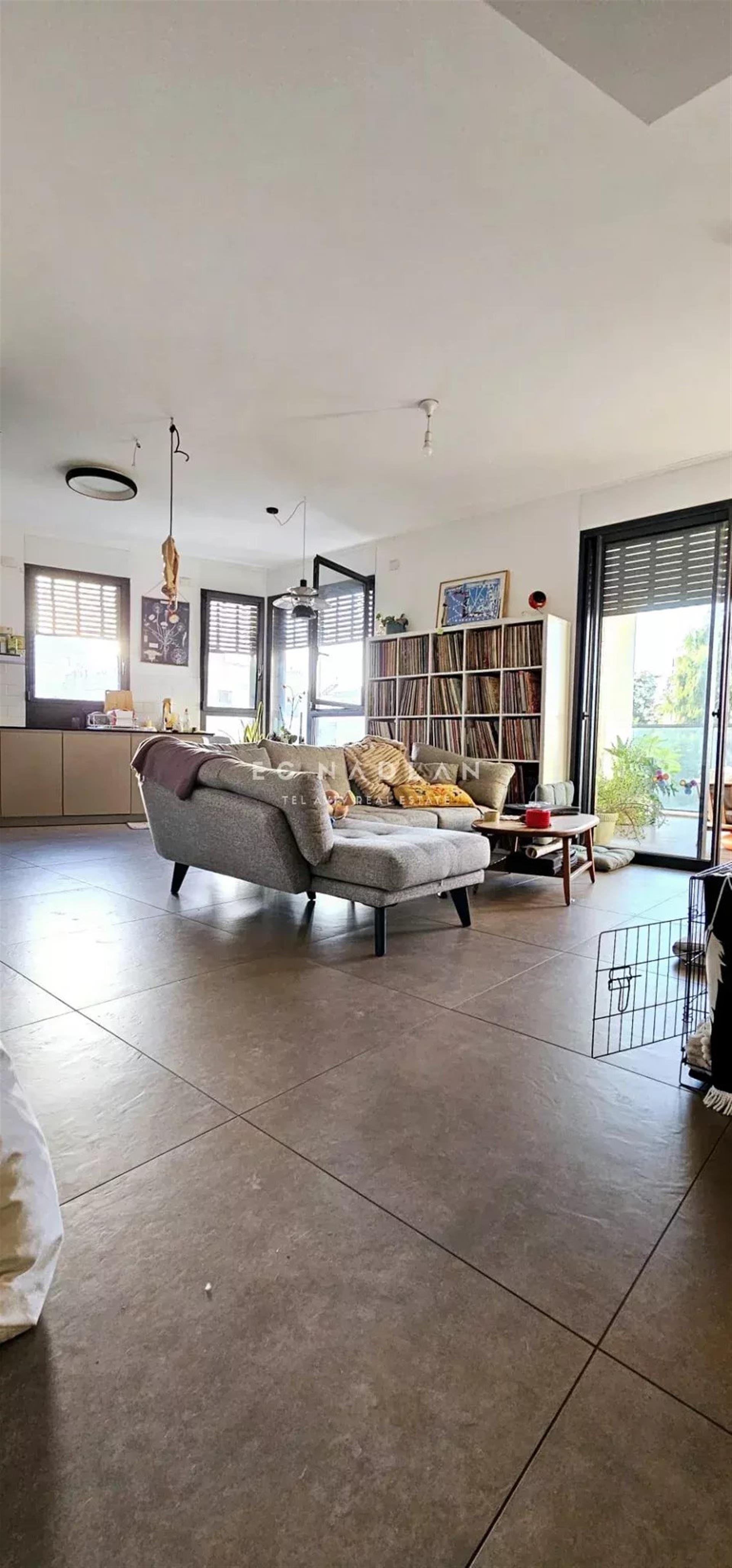 For sale in Tel Aviv, in the Geula seaside neighborhood