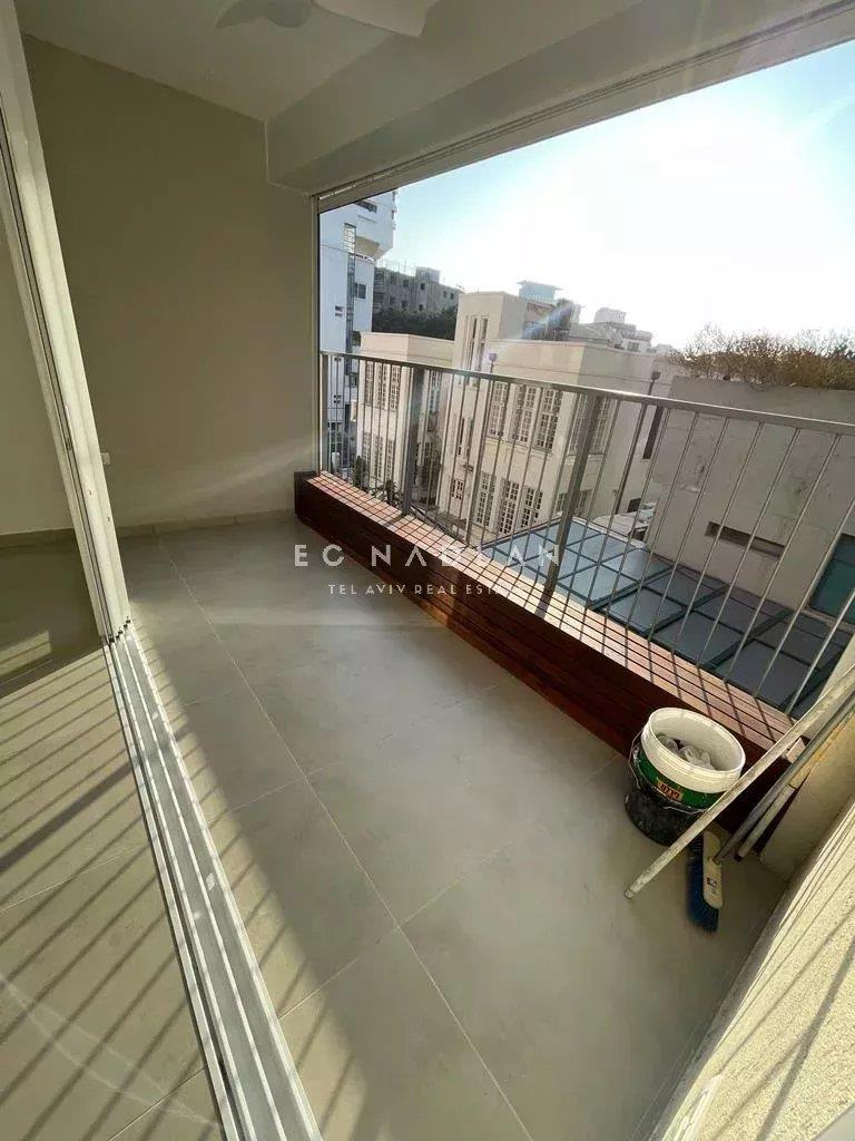 Appartement a vendre a Tel-Aviv, proche des plages, cote Bograshov