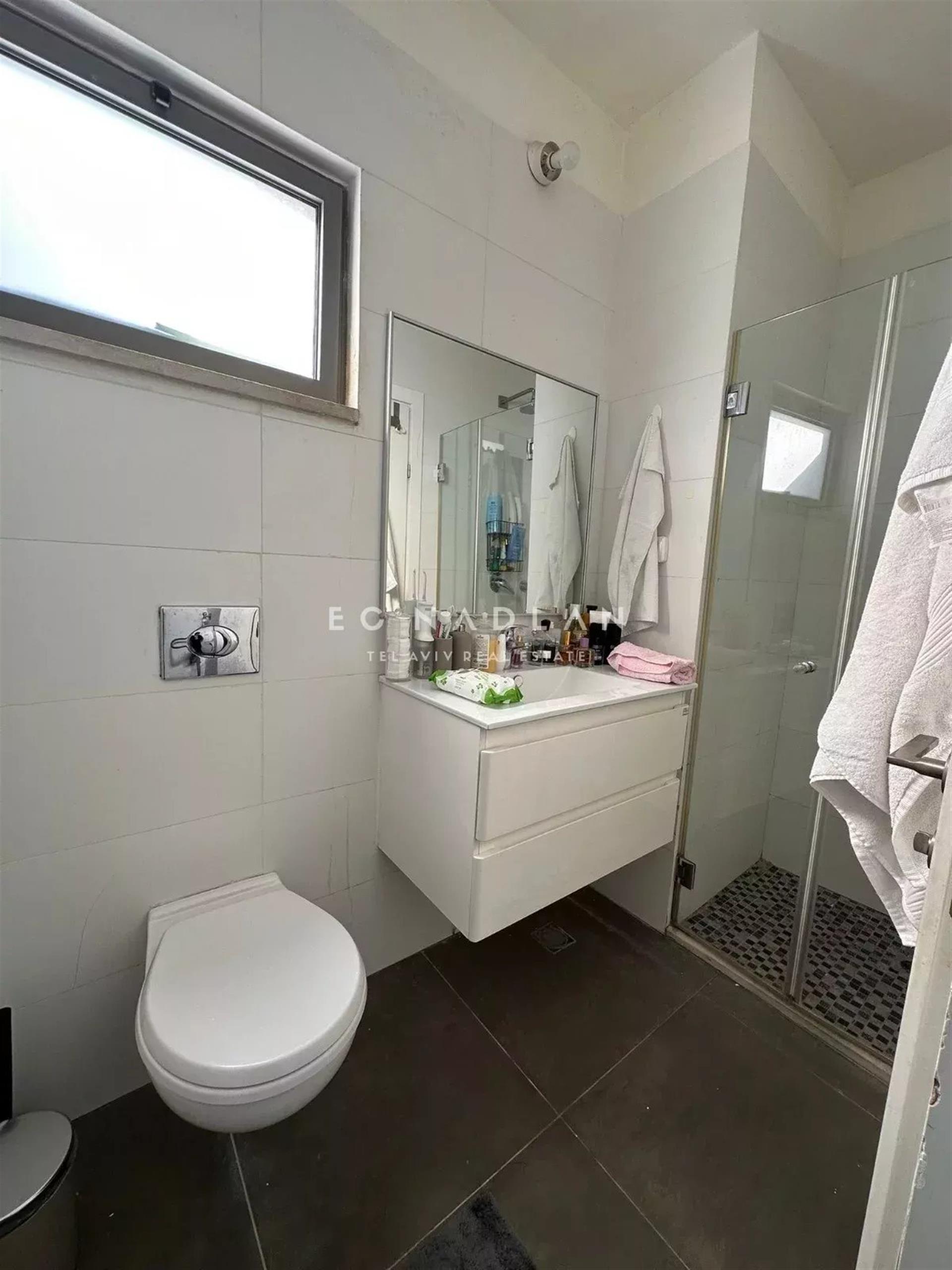 For Sale in Tel-Aviv, , Roof Apartment in Sea Quarter, Hilton side