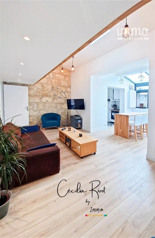 Charming renovated T4 shop for sale in Bordeaux