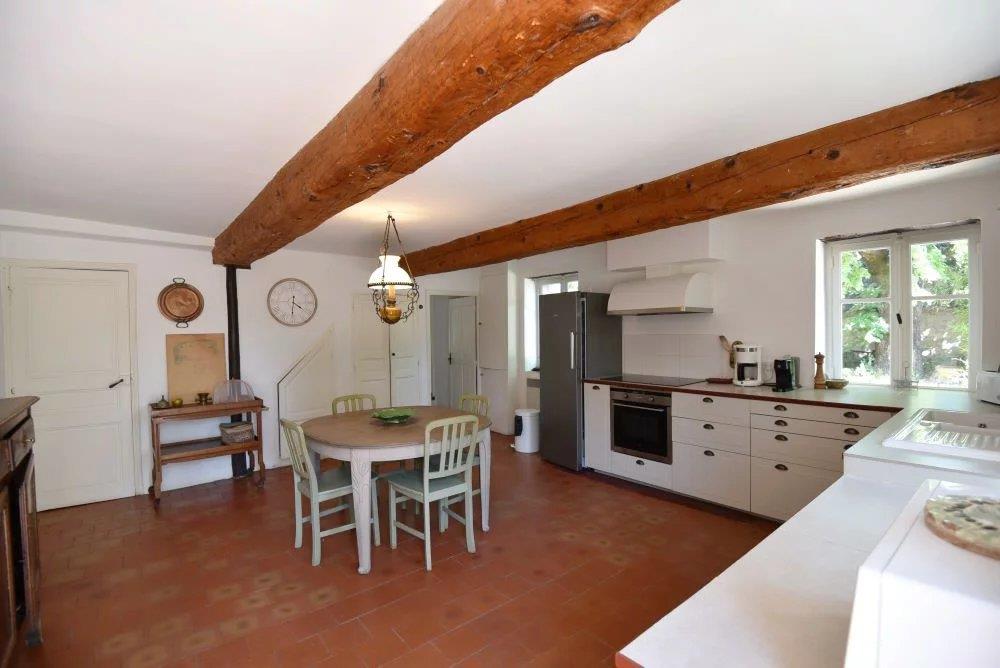 Charm and authenticity Beautiful property of 5 hectares