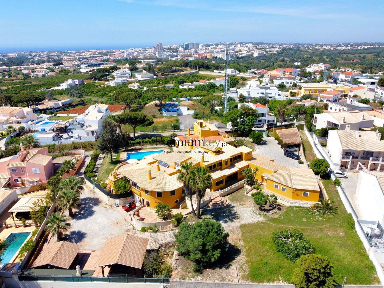 Luxuriöse Villa mit 5 Schlafzimmern und Pool in Albufeira