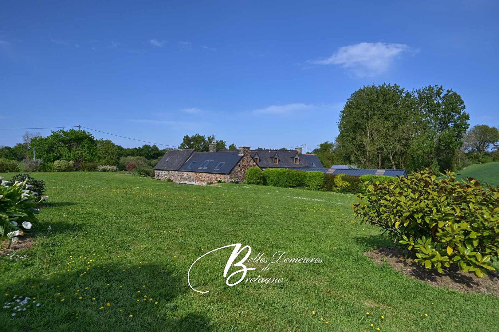 Farmhouse + outbuildings for sale Lézardrieux Peninsula Cotes d'Armor