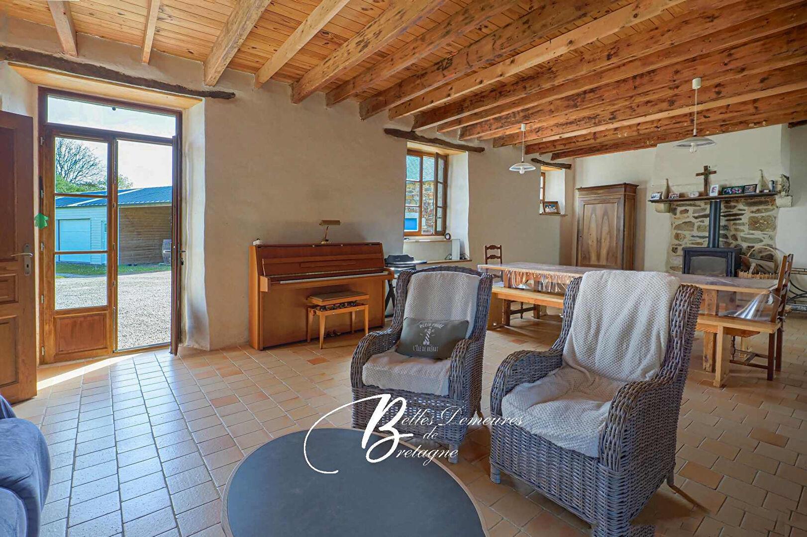 Farmhouse + outbuildings for sale Lézardrieux Peninsula Cotes d'Armor