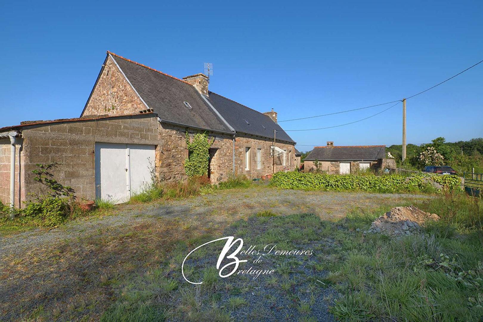Farmhouse on the wild peninsula Lézardrieux Côtes d'Armor