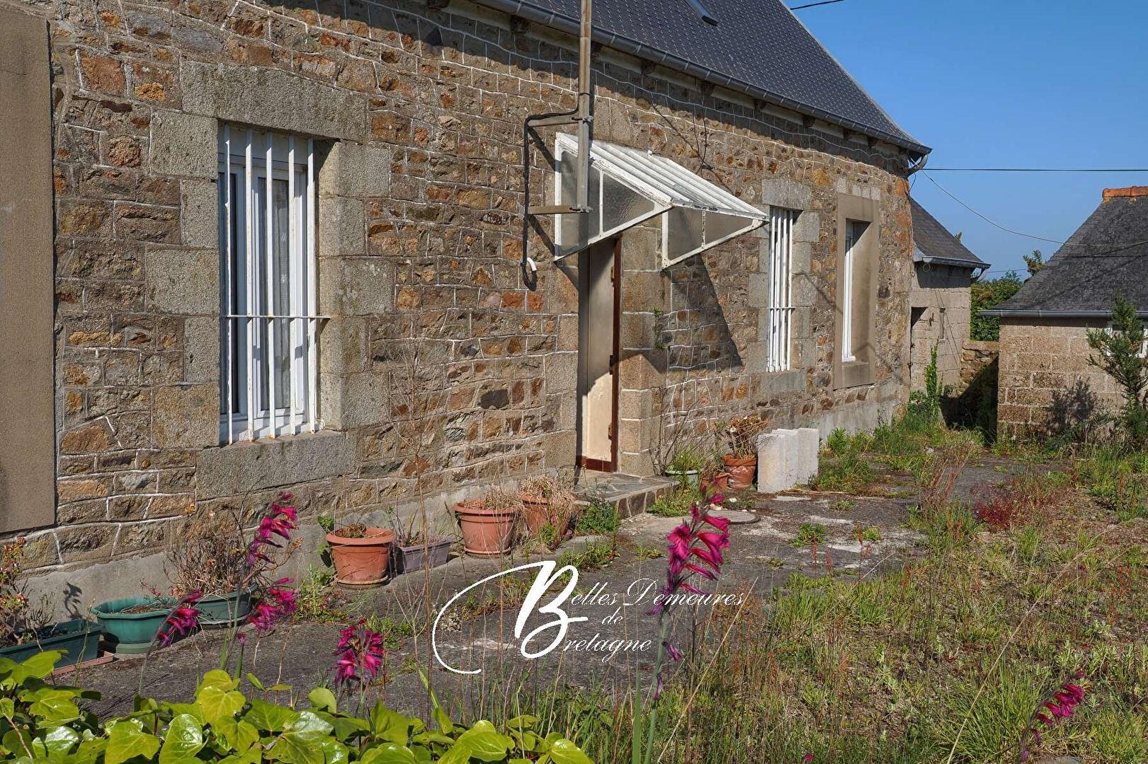 Farmhouse on the wild peninsula Lézardrieux Côtes d'Armor