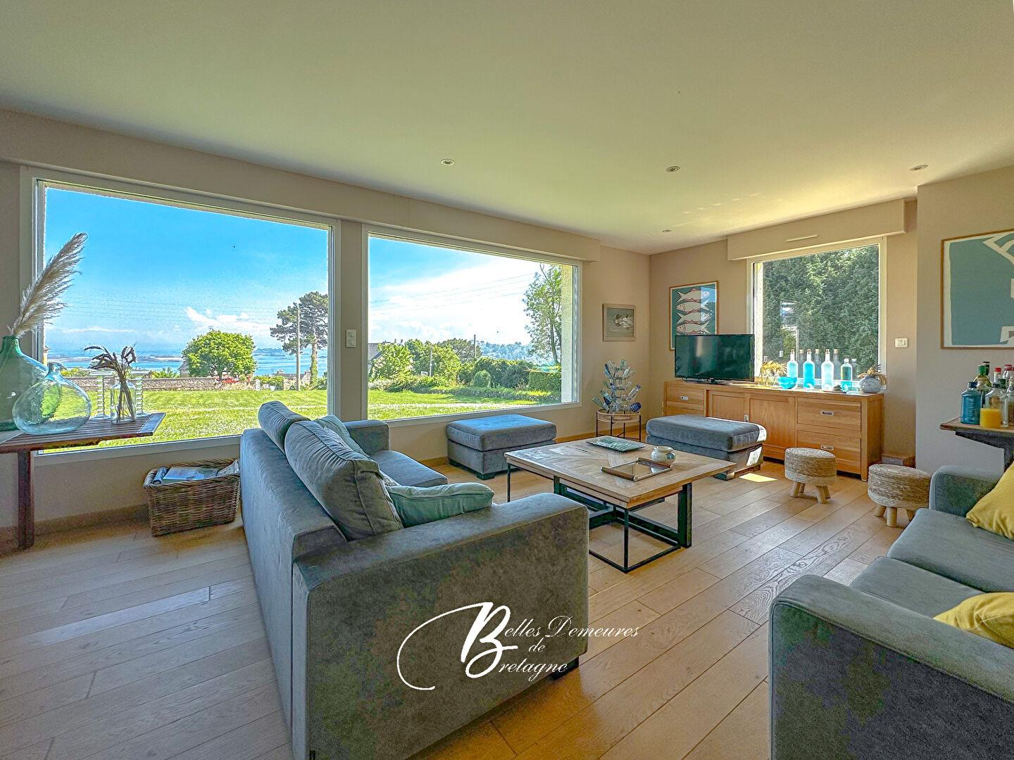 Family home for sale with sea view Cotes d'Armor
