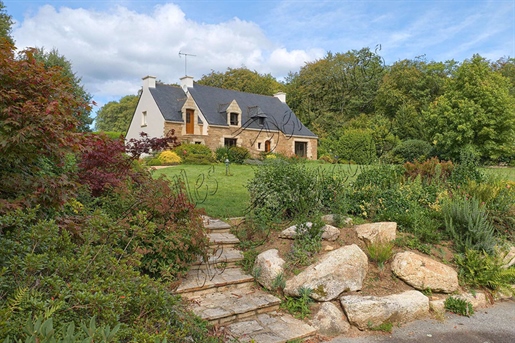 A vendre belle propriété sur 6000 m² en lisière de forêt Pays d'Auray