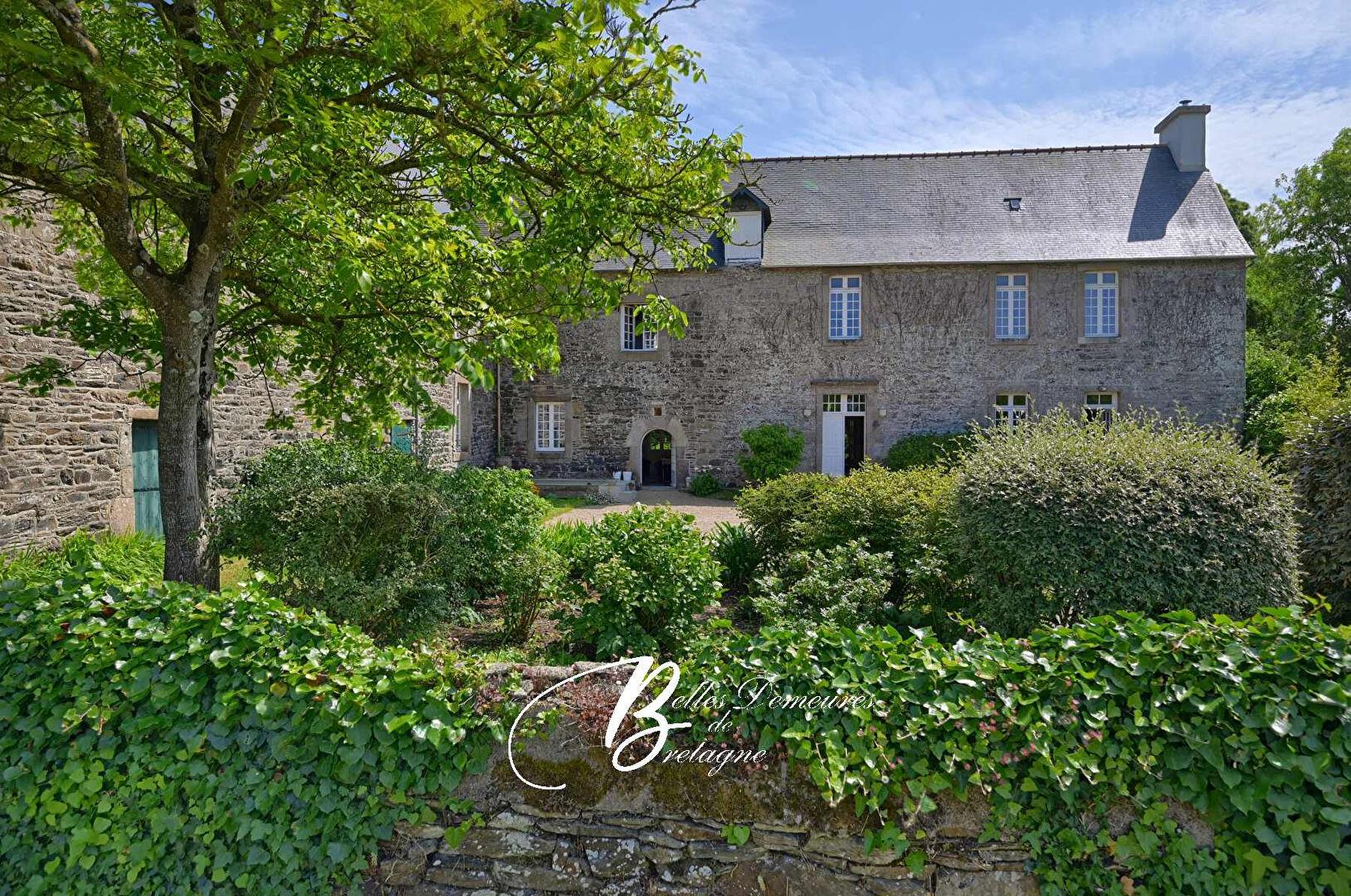 Elegant Manor and outbuildings at the gates of Tréguier Côtes d'Armor Brittany