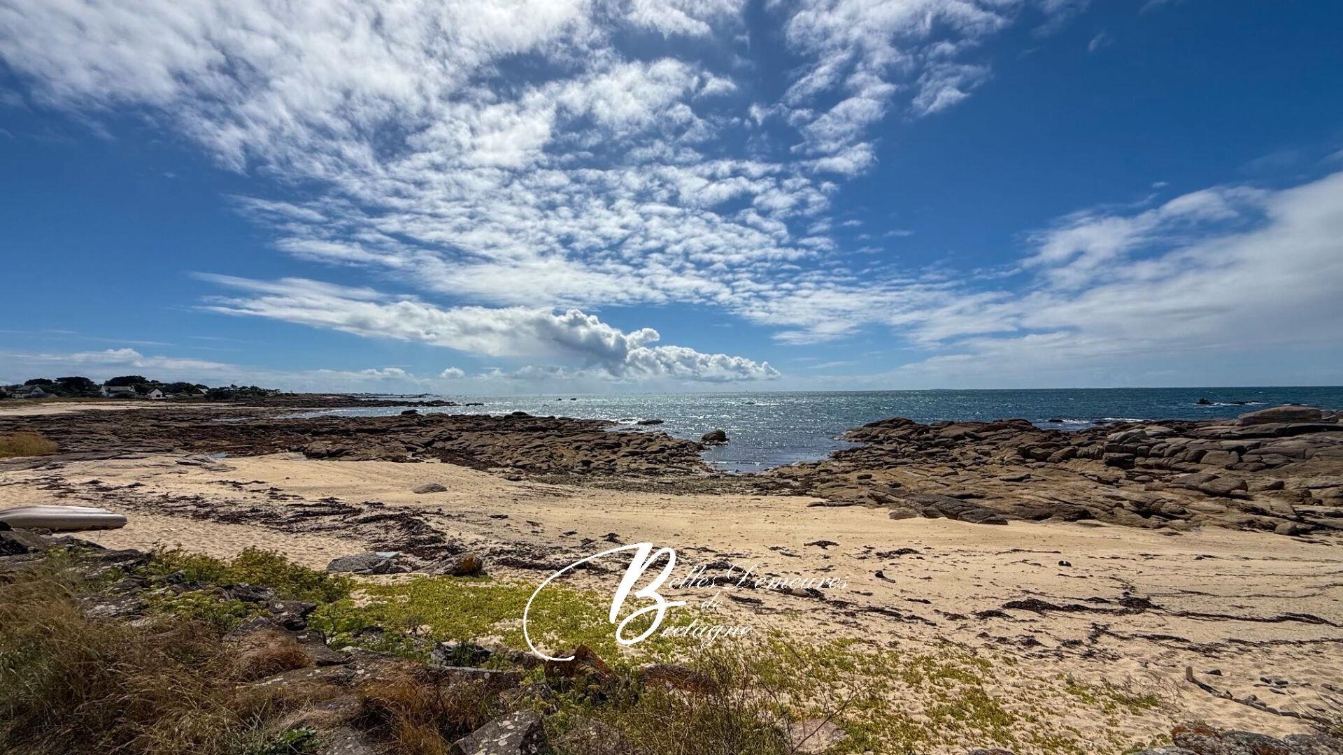 A vendre belle contemporaine avec accès direct à la plage Finistère