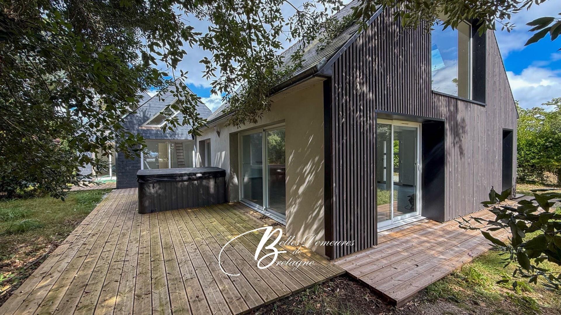 A vendre belle contemporaine avec accès direct à la plage Finistère