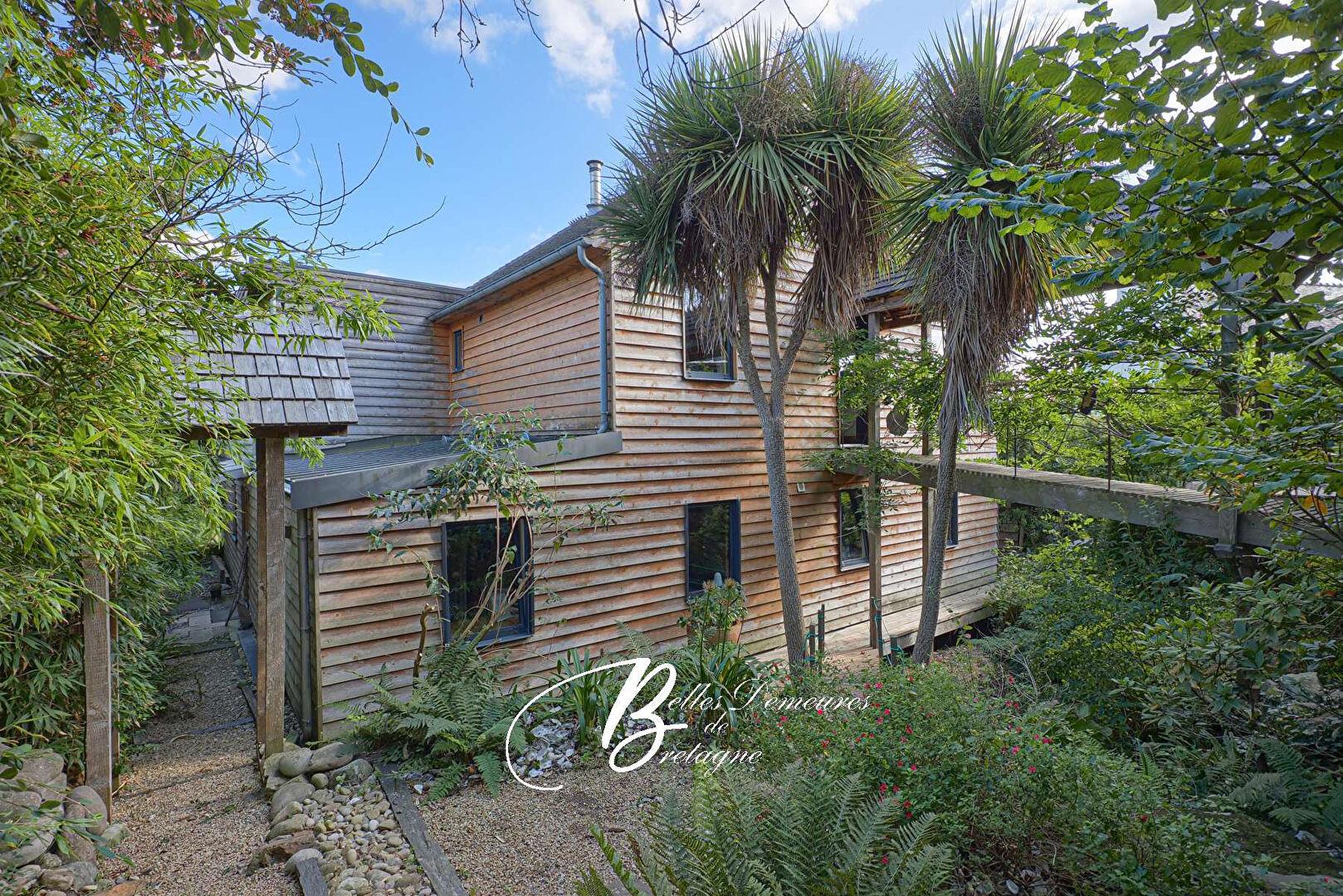 For sale contemporary ecological property close to the coast of the bay of Paimpol
