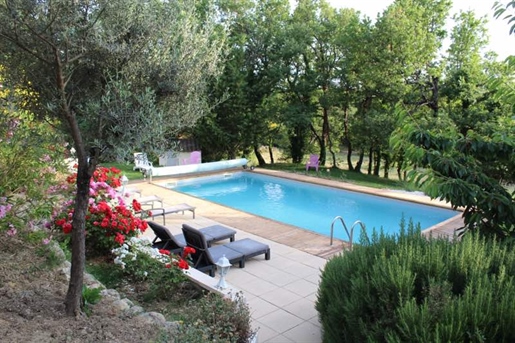 Provence - Luberon - Beautiful Property With Guest House Cottage