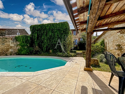 For Sale: Superb Exceptional Village House of 275m²