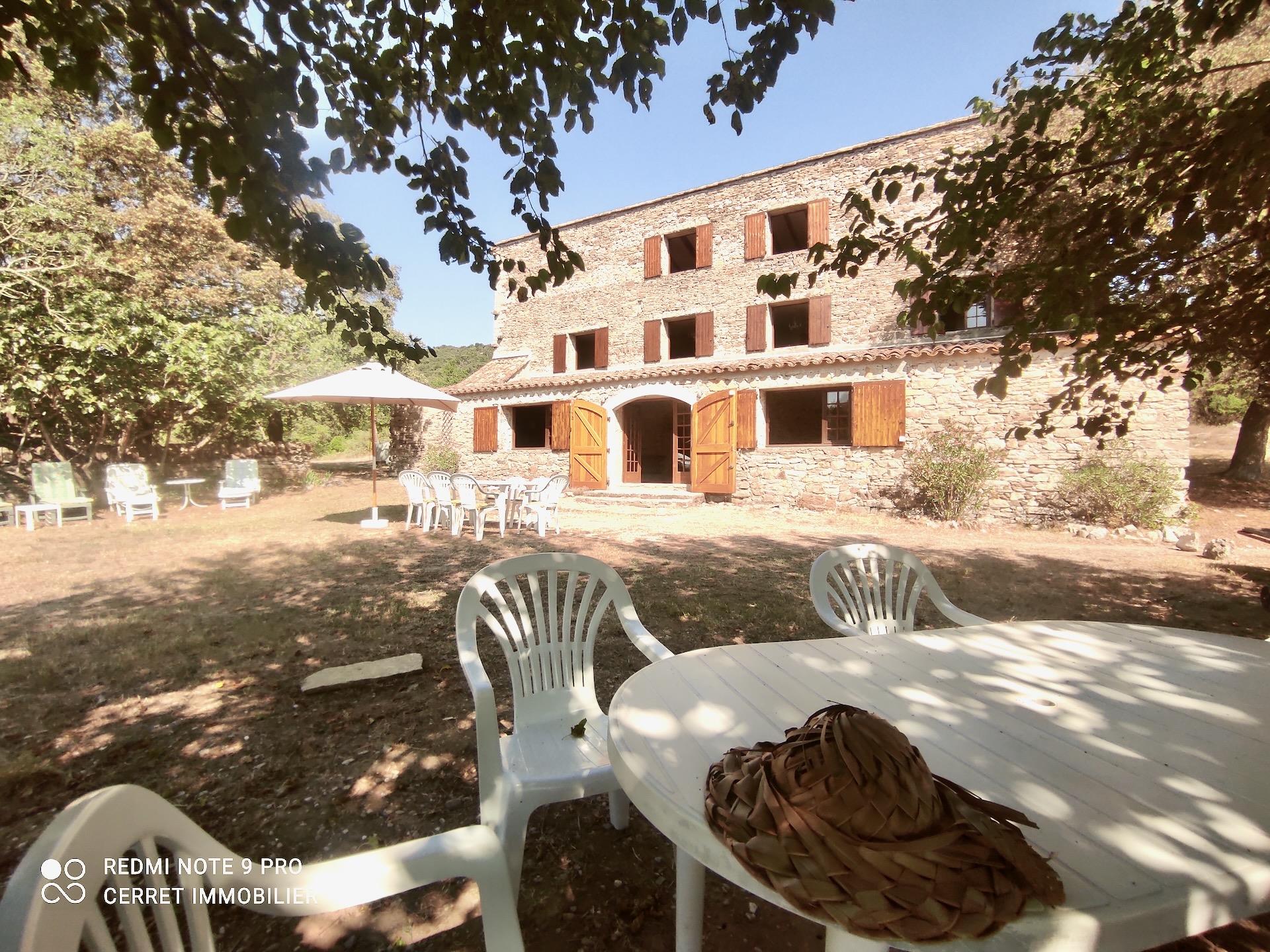 Compra: Vivenda (30140)