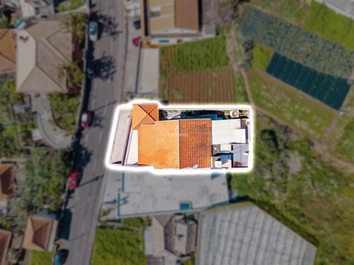 House in the center of Canhas, Ponta do Sol