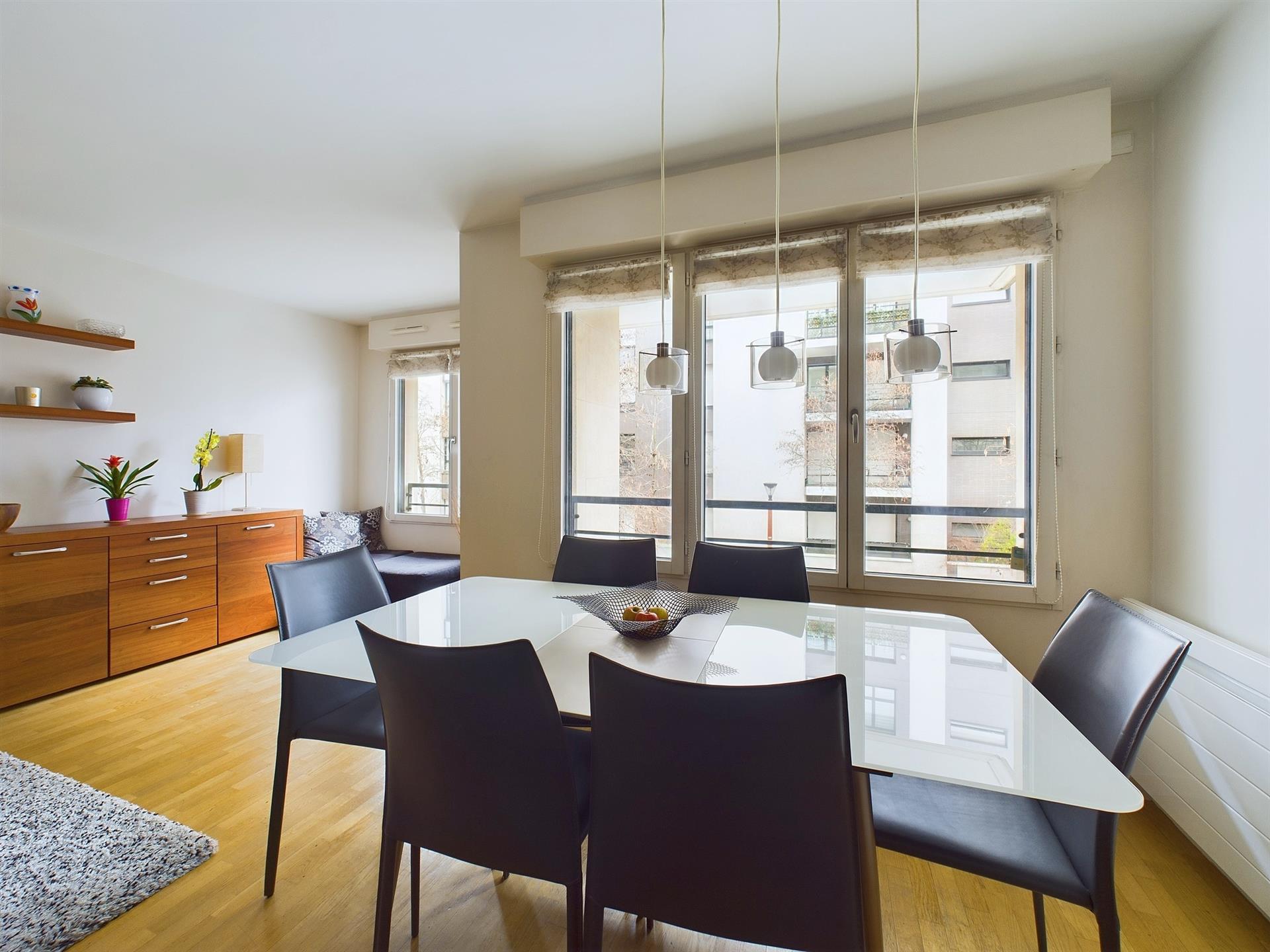 De Vânzare – Apartament de familie perfect pentru expatriați – Issy-les-Moulineaux (92130)