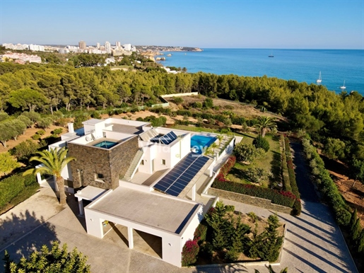 Villa de 500m², con piscina, camino privado a la playa, vista al mar, Vau / Algarve.