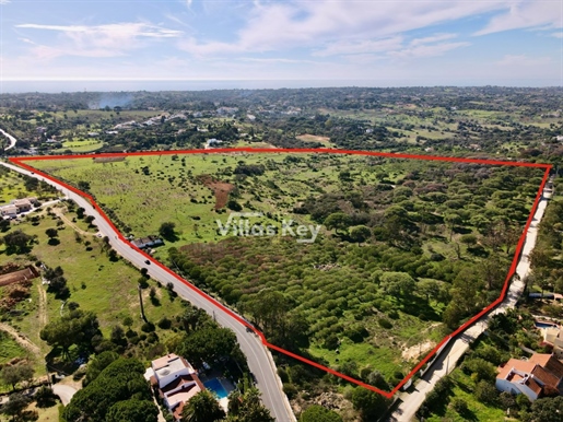 Land for construction in Lagoa