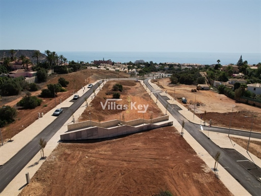 Grundstück mit Meerblick zu einer Villa in Praia da Luz
