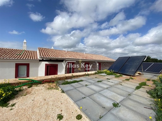 Ferme en Algarve avec 35590 m², avec plantation de medronheiros et forage.