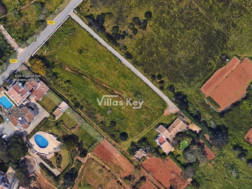 Grundstück in Entwicklungsphase für Häuser in Praia da Luz