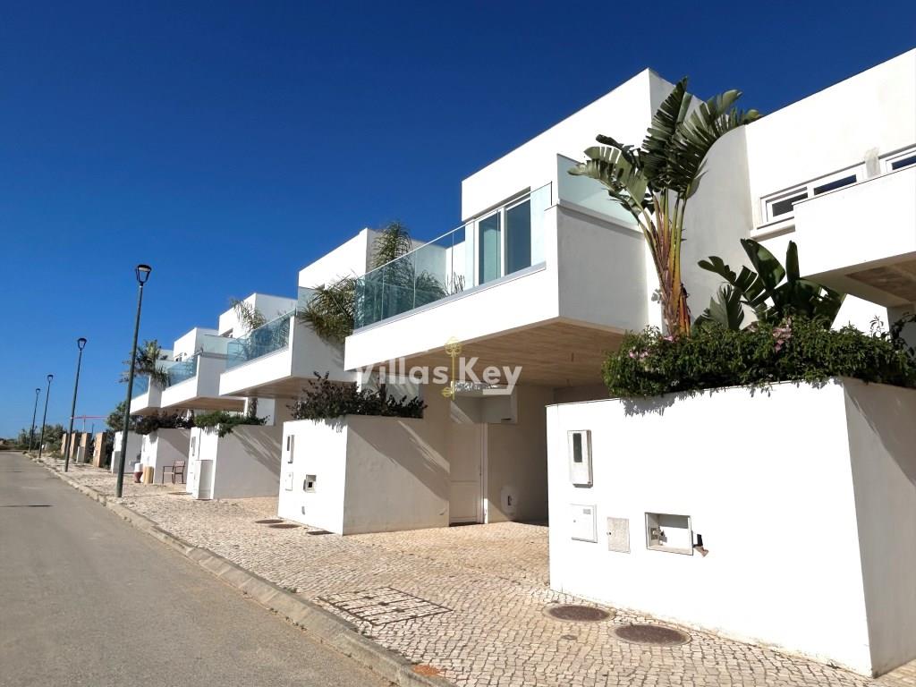 Villas in Sagres by the sea