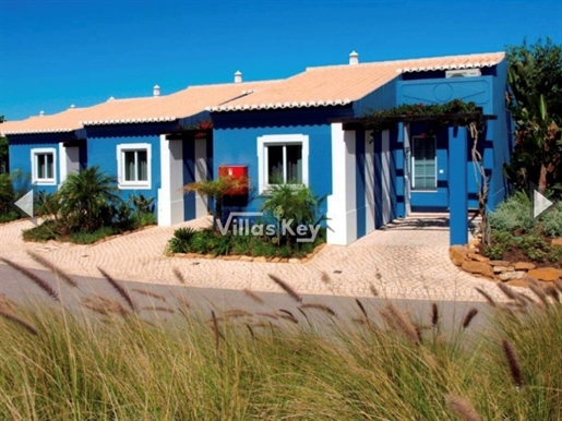 Villa dal fascino incantevole, in un lussuoso resort a Lagos/Algarve.