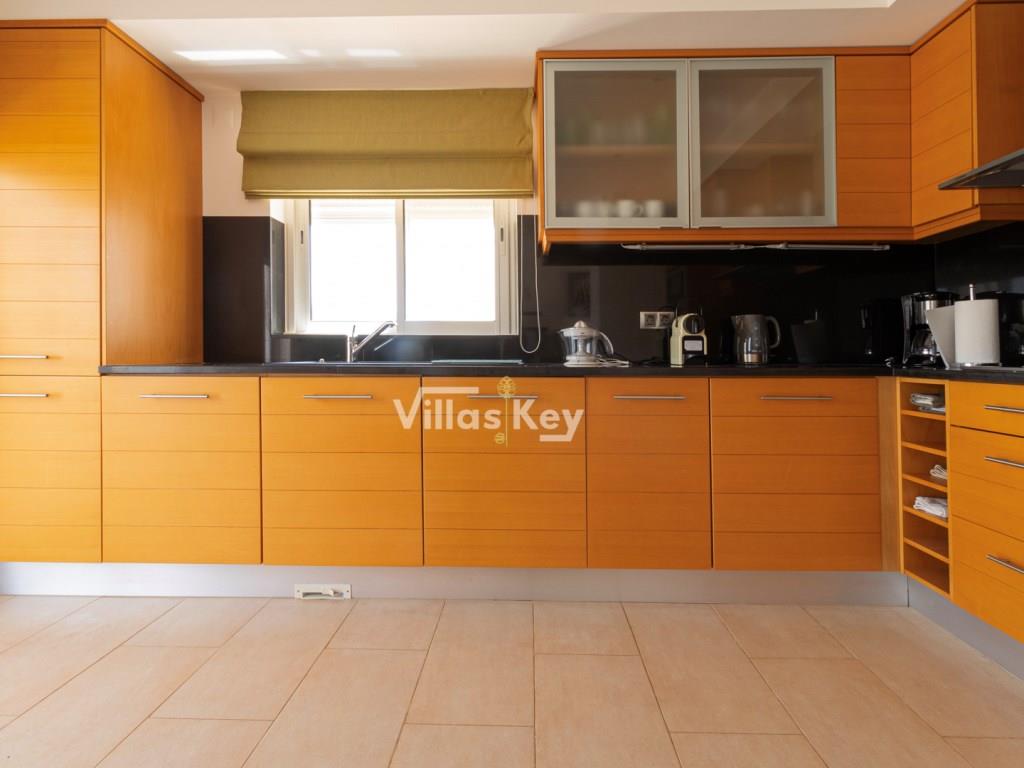 Villa mit 3 Schlafzimmern in Golf