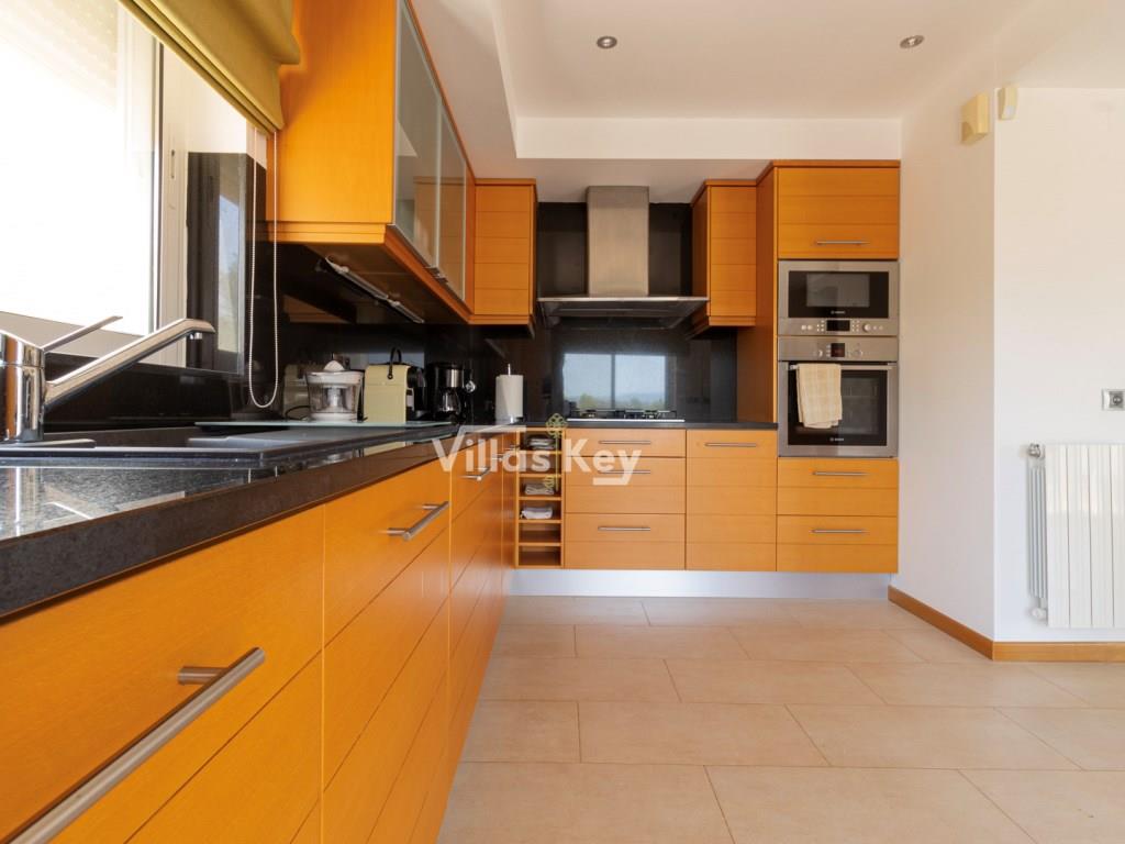 Villa mit 3 Schlafzimmern in Golf