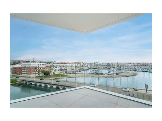 Apartamento último piso, vista mar e piscina, Lagos,Algarve/Portugal.