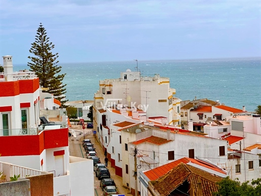 Bienvenido al Lemon Tree Resort, junto a la playa, con vistas al mar en Praia da Luz/Algarve.