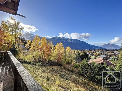 5 bedroom, 5 bathroom chalet in much sought-after spot, with views of the Aravis mountains