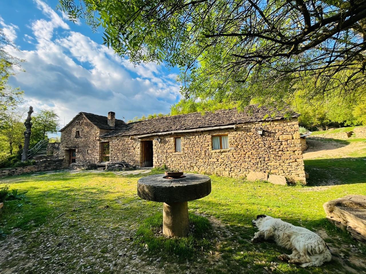 Fermă-școală și plante aromatice și medicinale din Pirinei