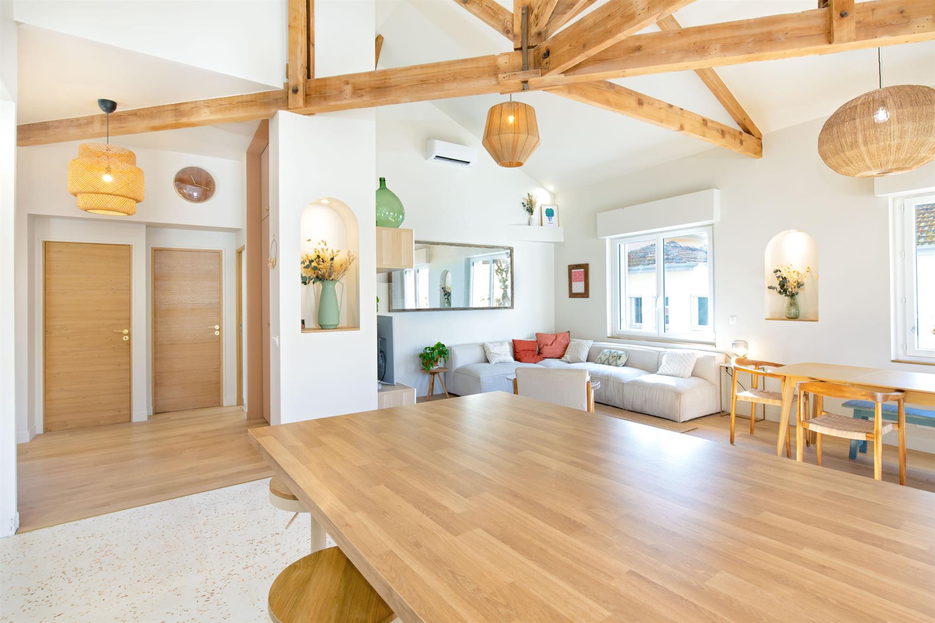 Exceptional apartment of 160m2 with terrace in the city center