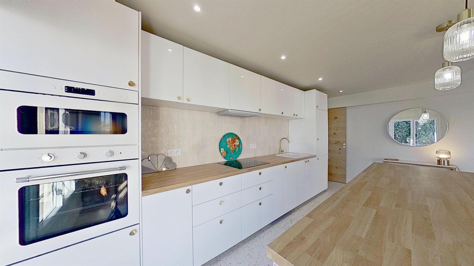 Unique Apartment in the Heart of Saint-Raphaël