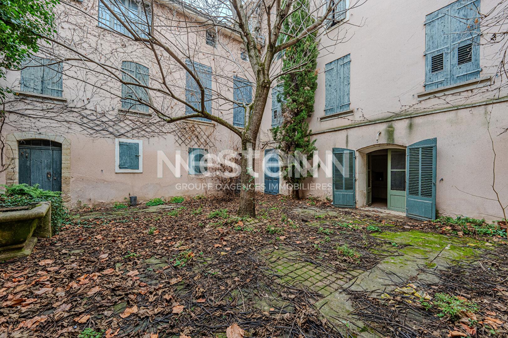 Maison à vendre, 700m², Carpentras