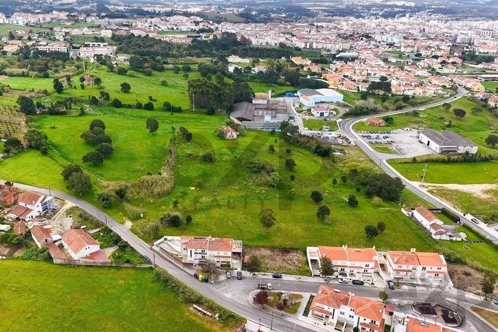 ? Unique Opportunity | Plot with Approved Project for 28 Houses – Caldas da Rainha ?