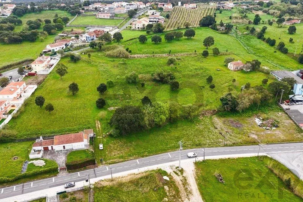 ? Unique Opportunity | Plot with Approved Project for 28 Houses – Caldas da Rainha ?