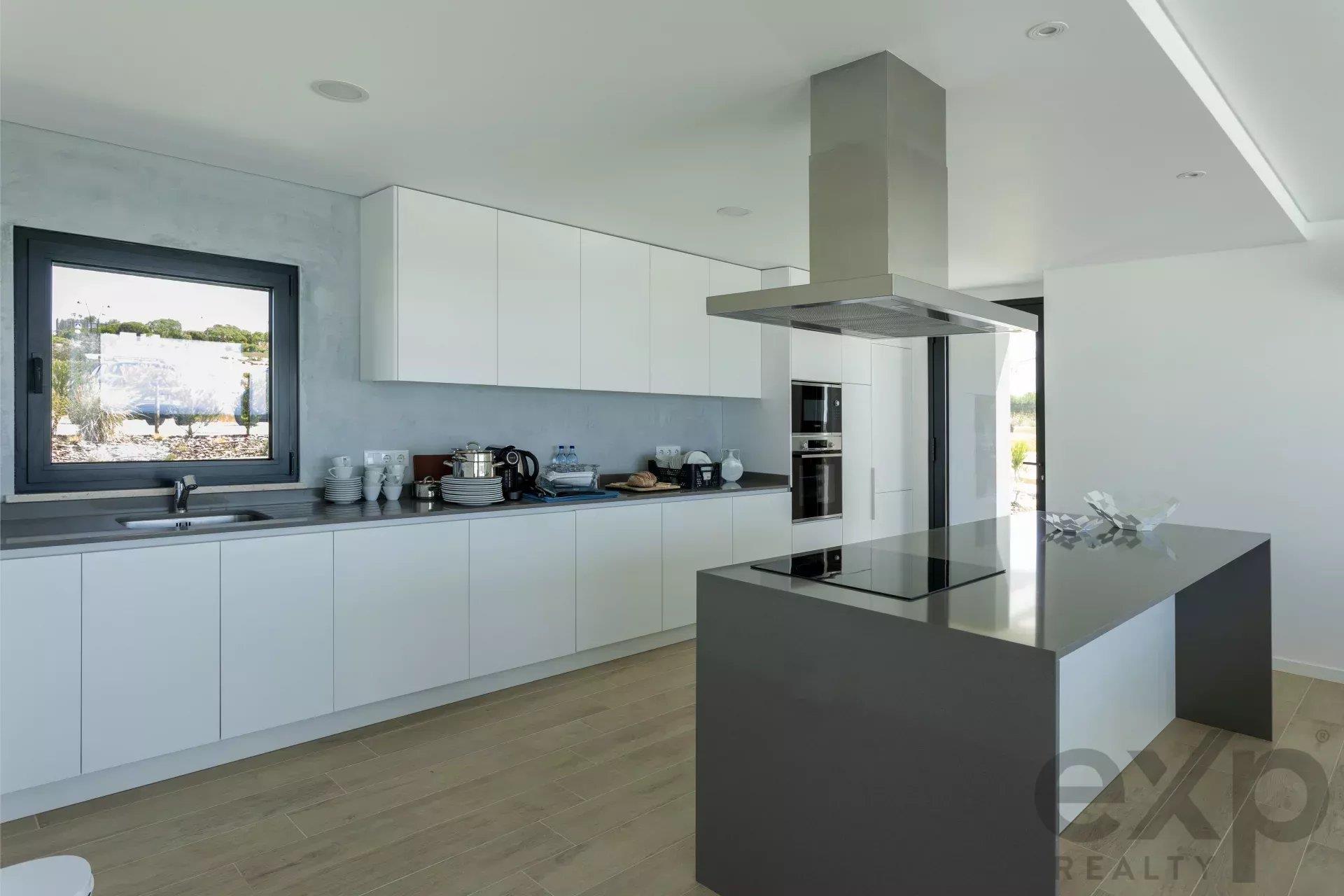 Contemporary 3-Bedroom Villa with Private Pool, Ocean & Golf Views | Luxurious Spa & Golf Resort