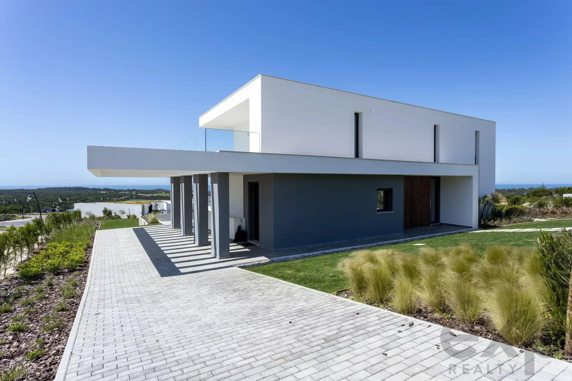 Contemporary 3-Bedroom Villa with Private Pool, Ocean & Golf Views | Luxurious Spa & Golf Resort