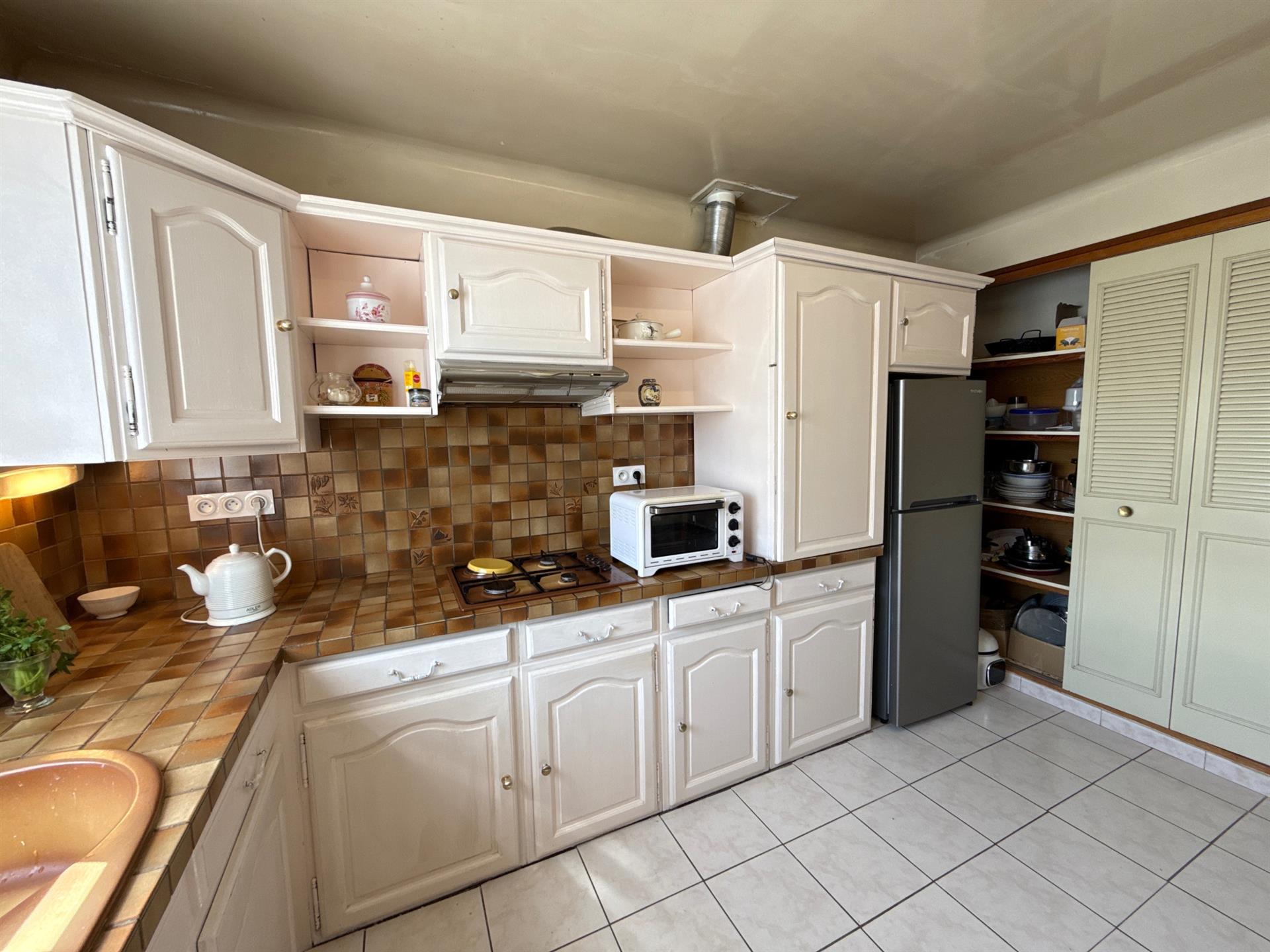 124M2 House Composed Of Two Apartments With Garden