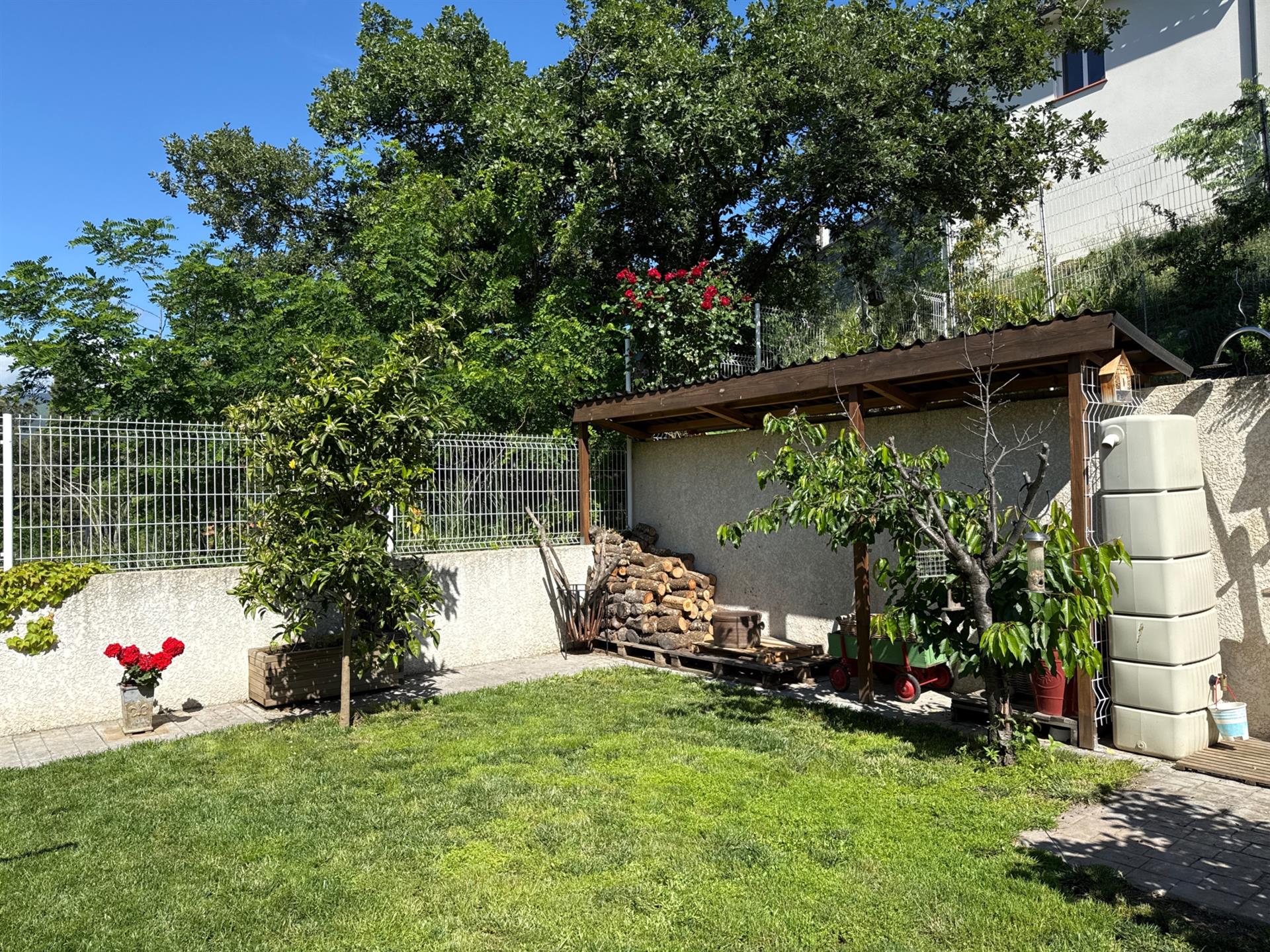 Villa With Garage And Outbuilding