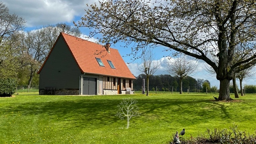 Immobilien mit zwei Häusern zum Verkauf in der Normandie
