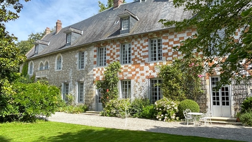 Charming Norman mansion for sale between Yvetot and Boucles de la Seine