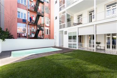 1 bedroom apartment with pool in the center of Campo de Ourique, Lisbon