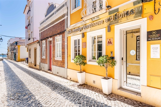 Maison d’hôtes de charme au cœur de Portimão : opportunité unique