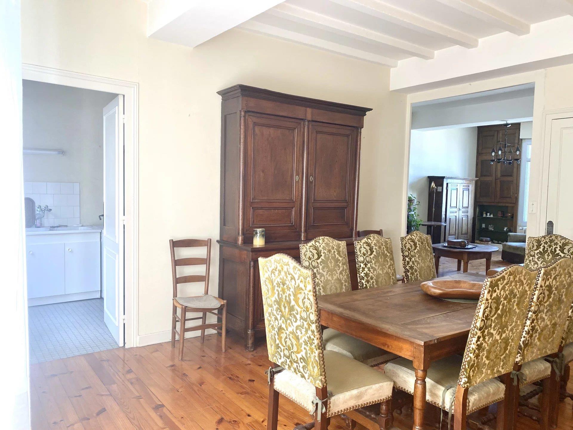 Rare large apartment with views of La Rochelle's Old Port !